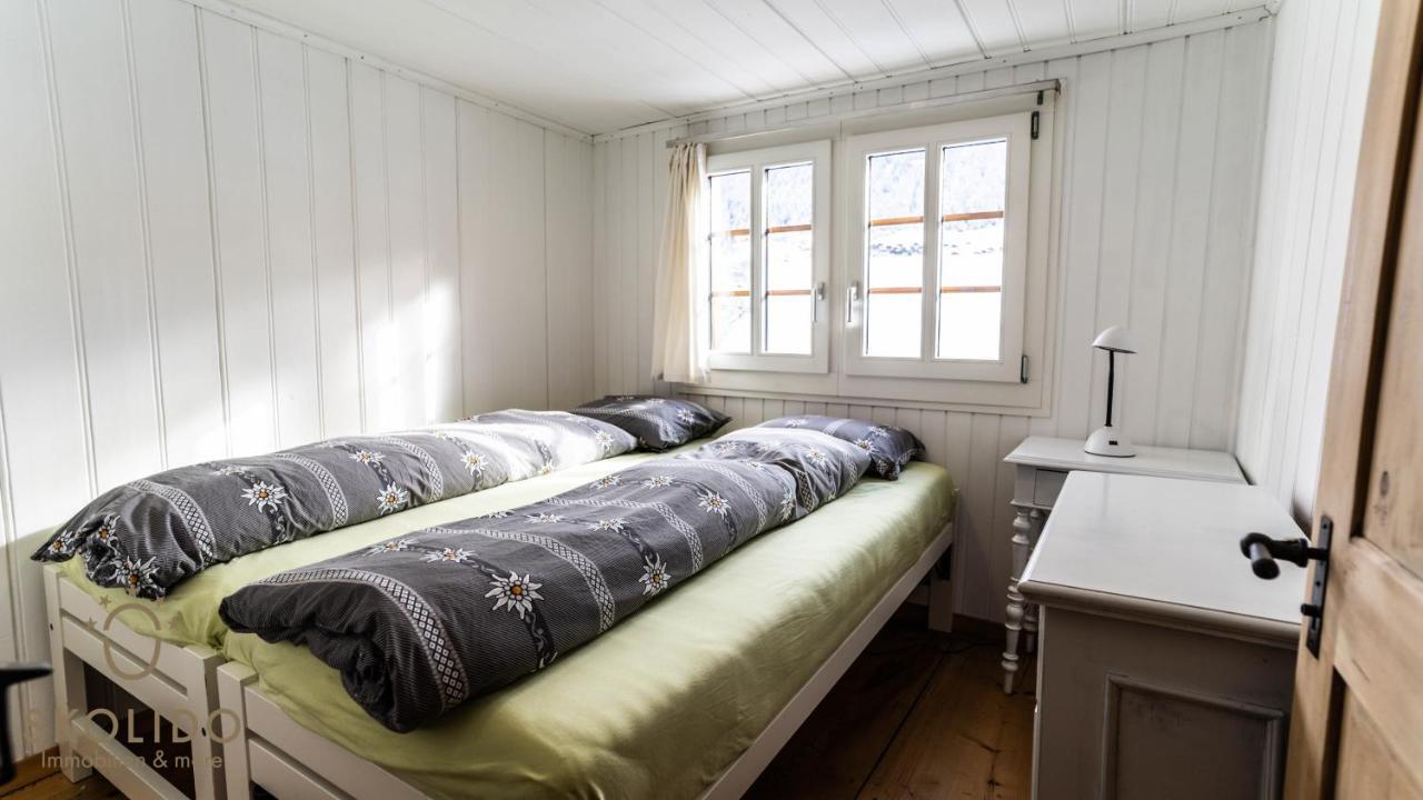 Heimeliges Walliserhaus Фиш Екстериор снимка